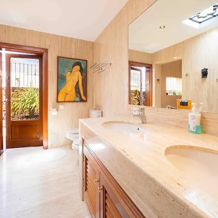 Villa Heated Pool-villa Pepe-playa Del Cable Arrecife (Lanzarote)