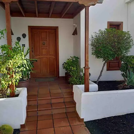 Villa Heated Pool-villa Pepe-playa Del Cable Arrecife (Lanzarote)