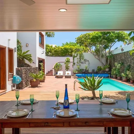 Heated Pool-villa Pepe-playa Del Cable Villa *